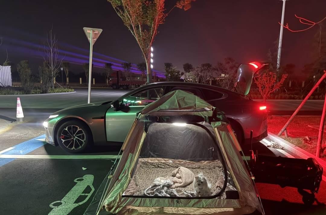 注 专家:鼓励探索精神 但安全是前提澳门新葡京年轻人旅游带帐篷过夜引关(图4) 注 专家:鼓励探索精神 但安全是前提澳门新葡京年轻人旅游带帐篷过夜引关(图4)